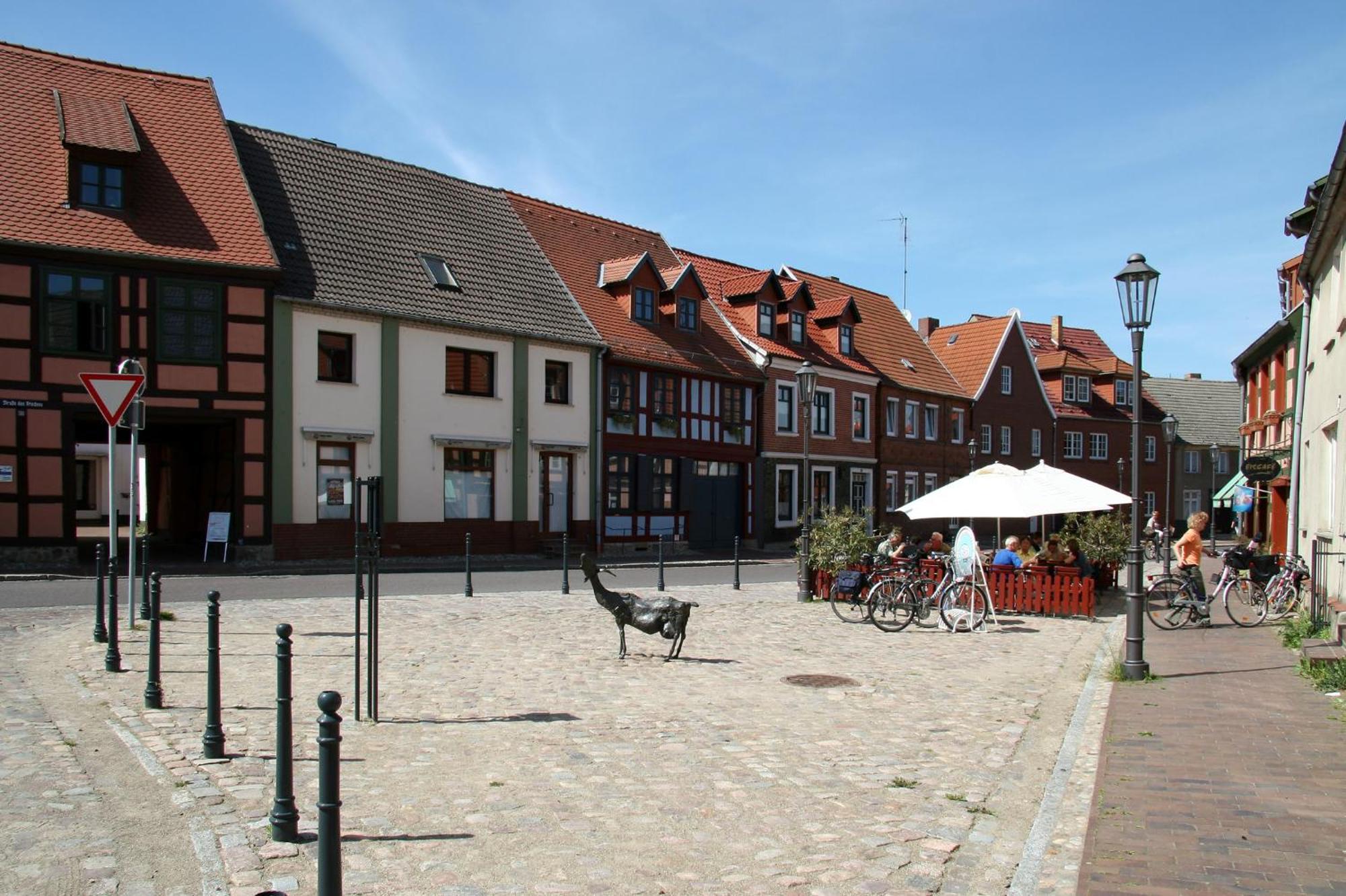 Appartamento Am Hafen1 Röbel Esterno foto
